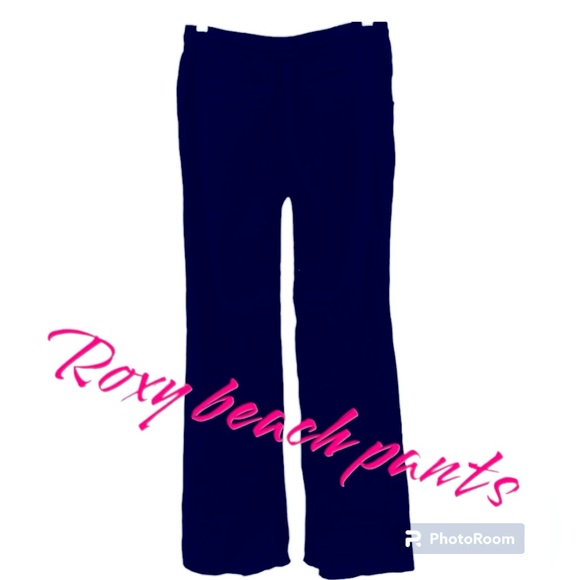 Roxy Pants - Roxy black beach pants size small 2 back pockets 3 1/2”deep 2 side 4 1/2”deep.